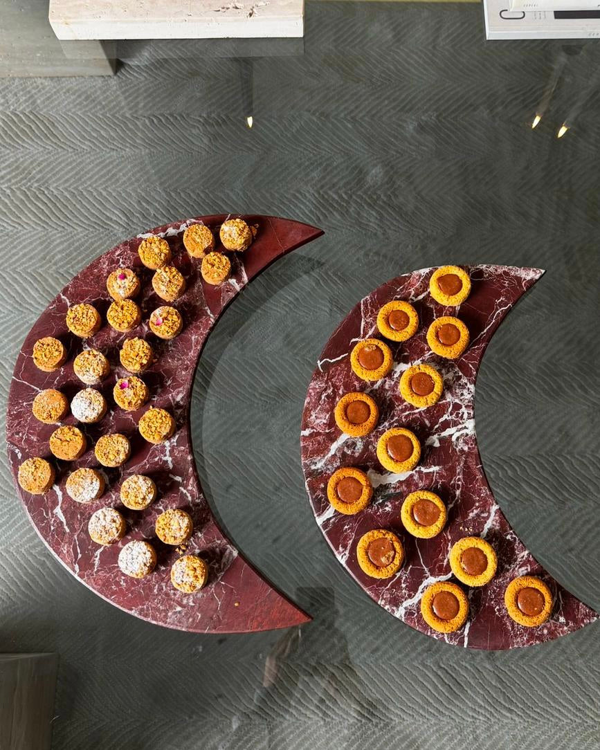 Crescent marble set *without box